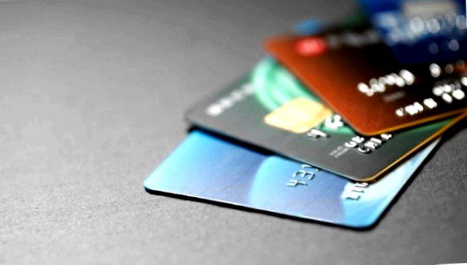 How to Pay Off Your Student Loans Using a Credit Card and the Best Way to Go About It