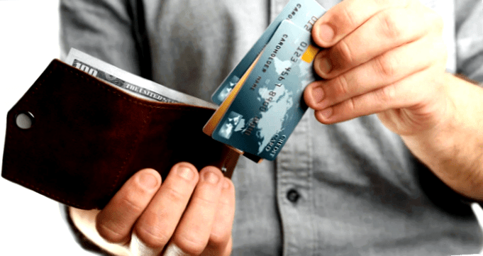 How to Pay Off Your Student Loans Using a Credit Card and the Best Way to Go About It