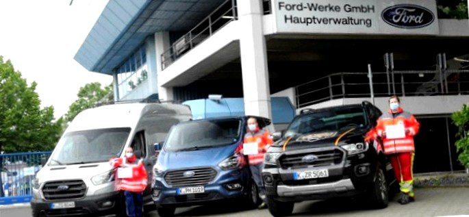 Many automakers donate and offer emergency aid to flood victims