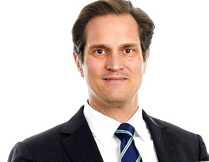 How to build a Challenger Bank?