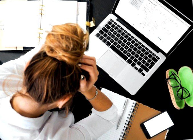 Between full-time studies and a part-time job